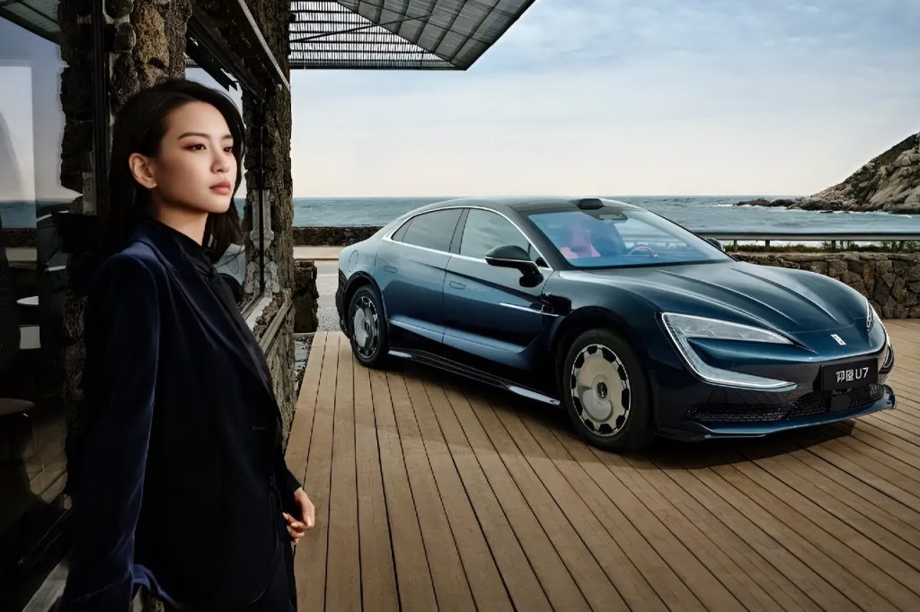 ابرخودرو جدید BYD، چهار موتور و قدرت سرسام‌آور ۱۳۴۱ اسب‌بخار دارد