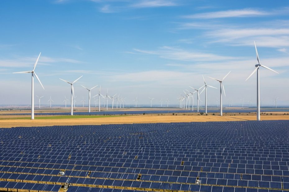 ۱۱ هزار مگاوات برق تجدیدپذیر در راه است؛ برنامه جامع دولت برای تابستان آینده