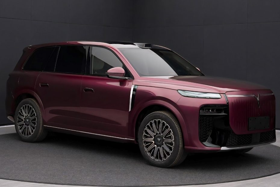 تایشان ۸؛ شاسی‌بلند هیبریدی غول‌پیکر با مغز هواوی