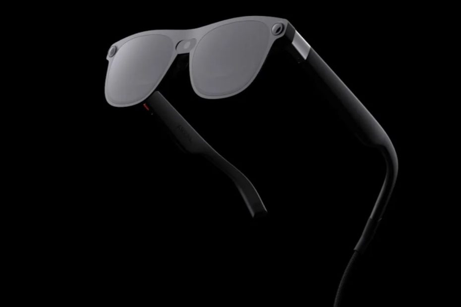 اولین عینک هوشمند گوگل چه زمانی عرضه می‌شود؟